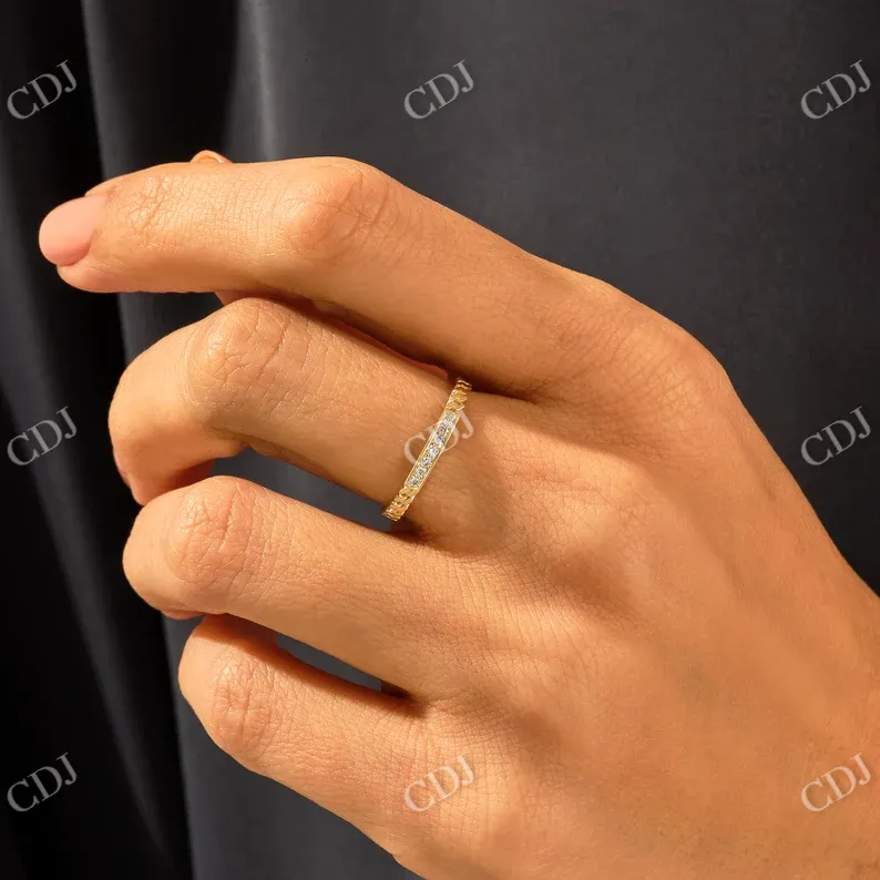 0.07CTW Cuban Link Chain Set Diamond Unique Wedding Band