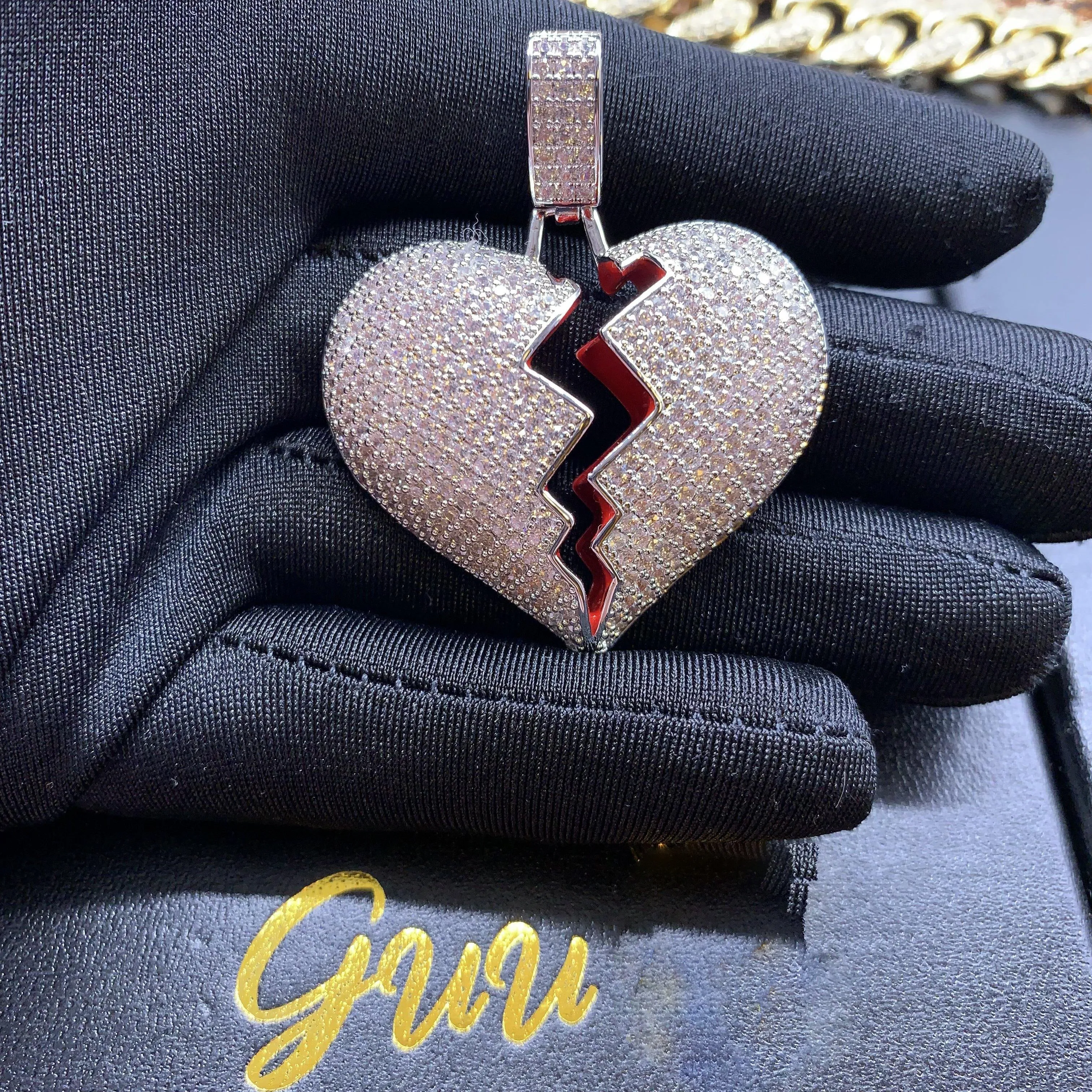 18K Gold-Plated Solid Micro-inlay AAA CZ Heartbreak Necklace