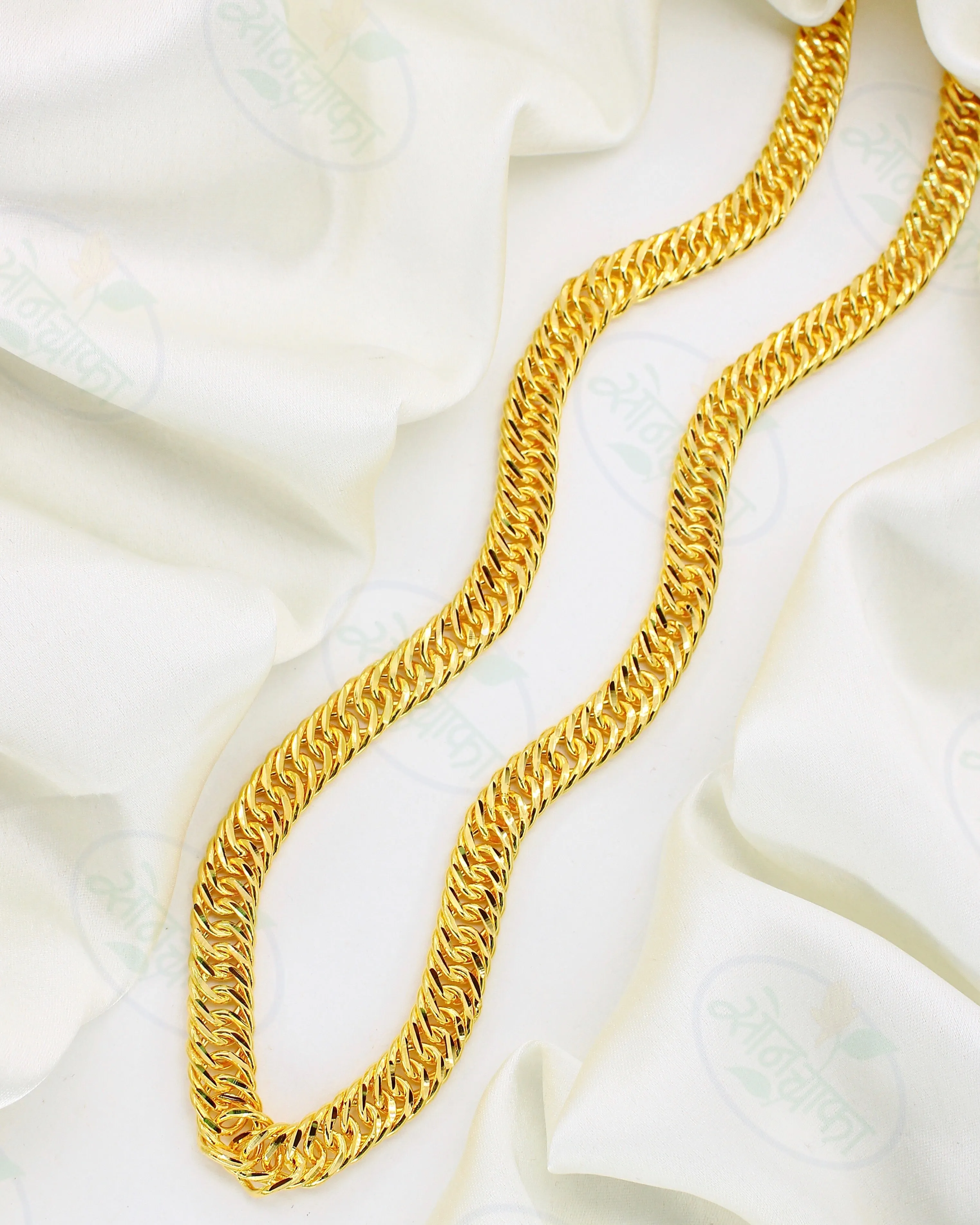 AESTHETIC LINK GOLD PLATED CHAIN