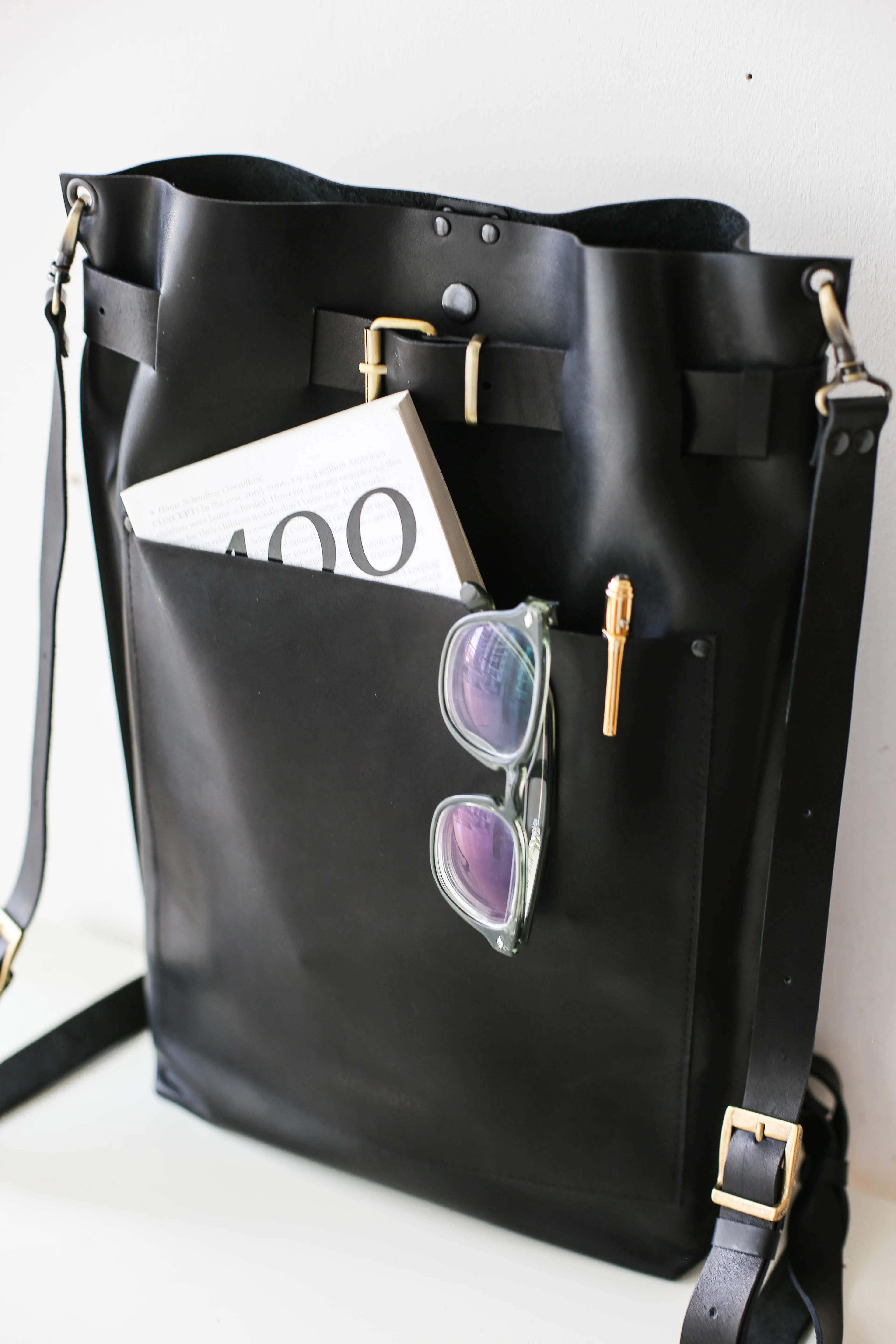 Black Large Leather Backpack w/Front Pocket