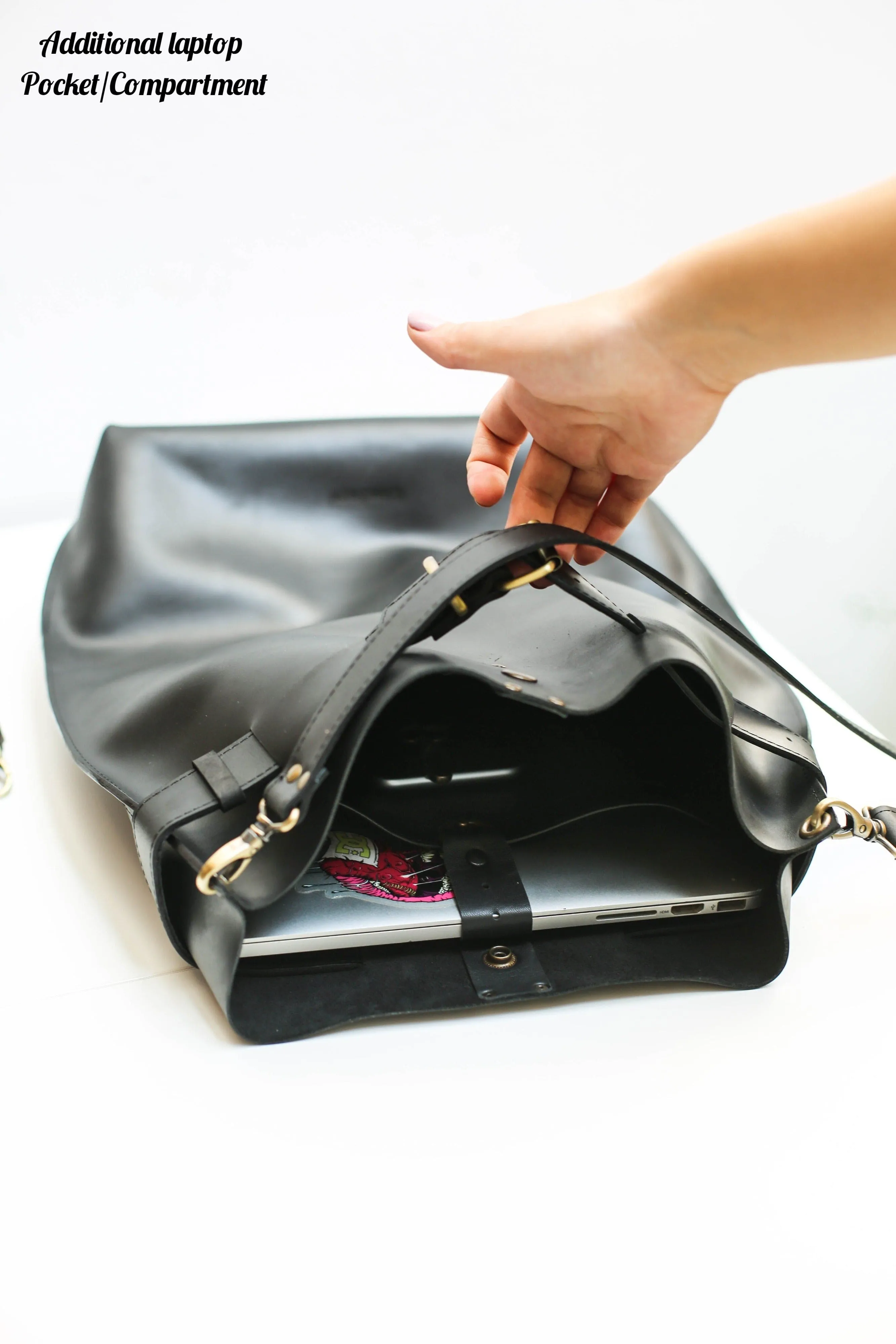 Black Large Leather Backpack w/Front Pocket
