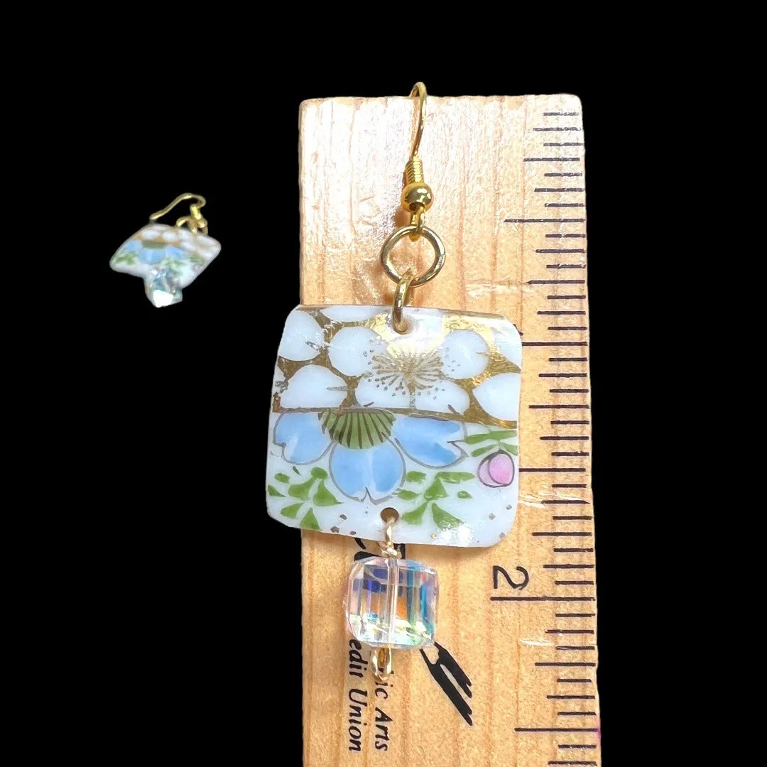 Broken China Pendant Necklace & Earrings Set With Gold Tone Chain & Crystal Bead