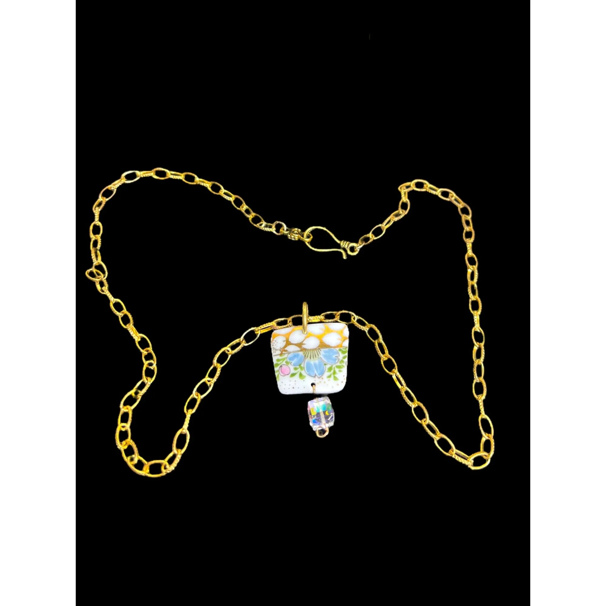 Broken China Pendant Necklace & Earrings Set With Gold Tone Chain & Crystal Bead