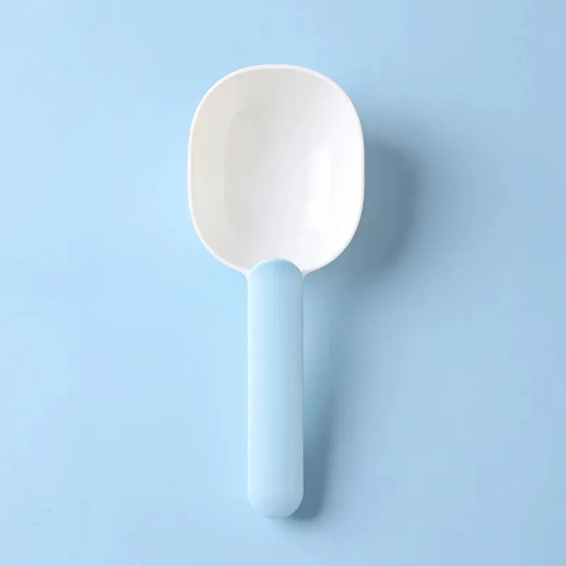 Dry Food Scoop w/ Bag Clip