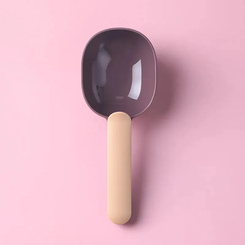 Dry Food Scoop w/ Bag Clip