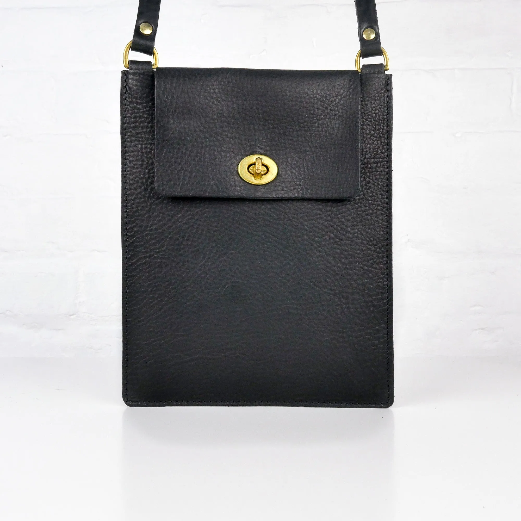 Flat Black Leather Turnlock Bag