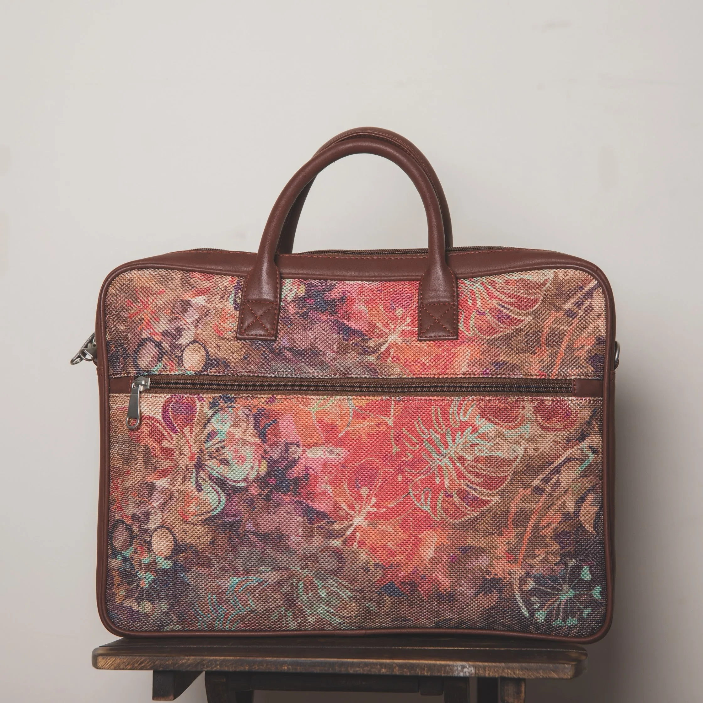 FloLov Combo - Laptop Bag & Chain Wallet