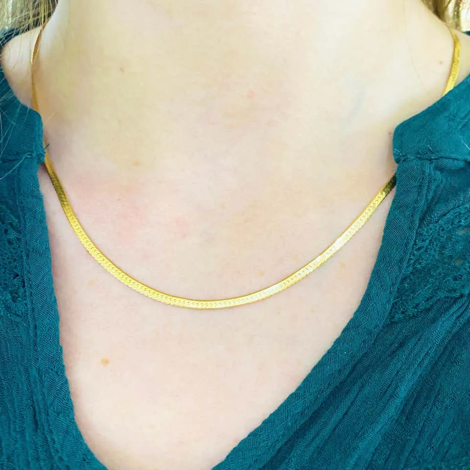 Gold Herringbone Chain in 14 Karat Yellow Gold