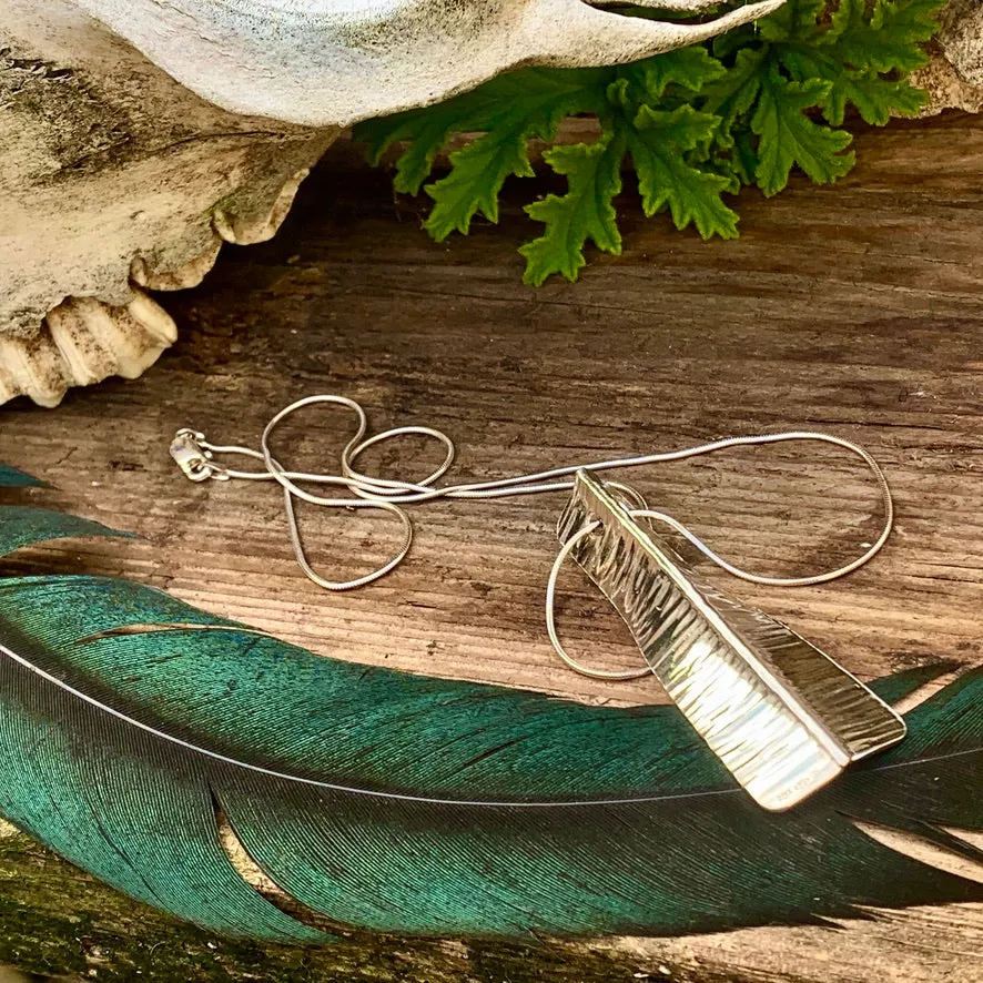 Hammered texture silver necklace