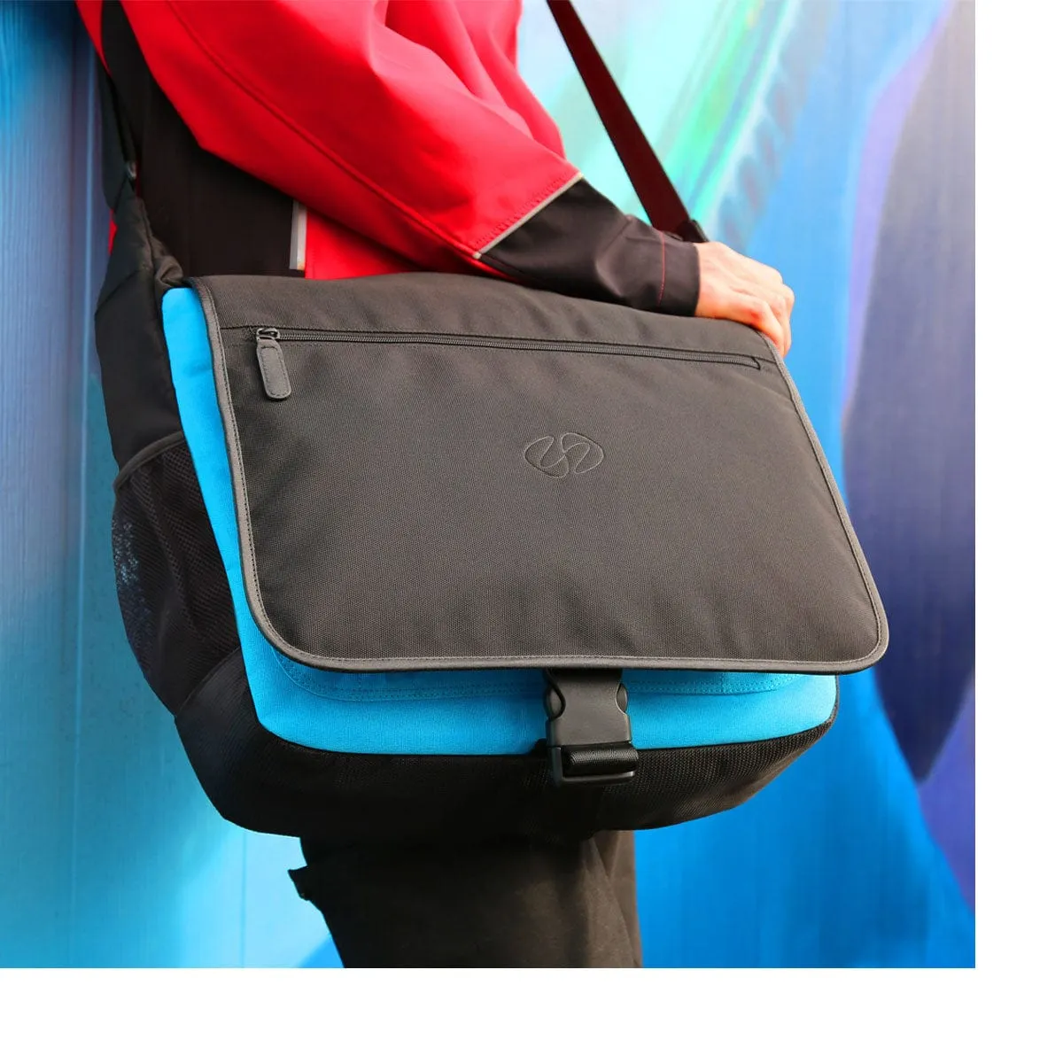 MacCase Eco-Friendly Messenger Bag