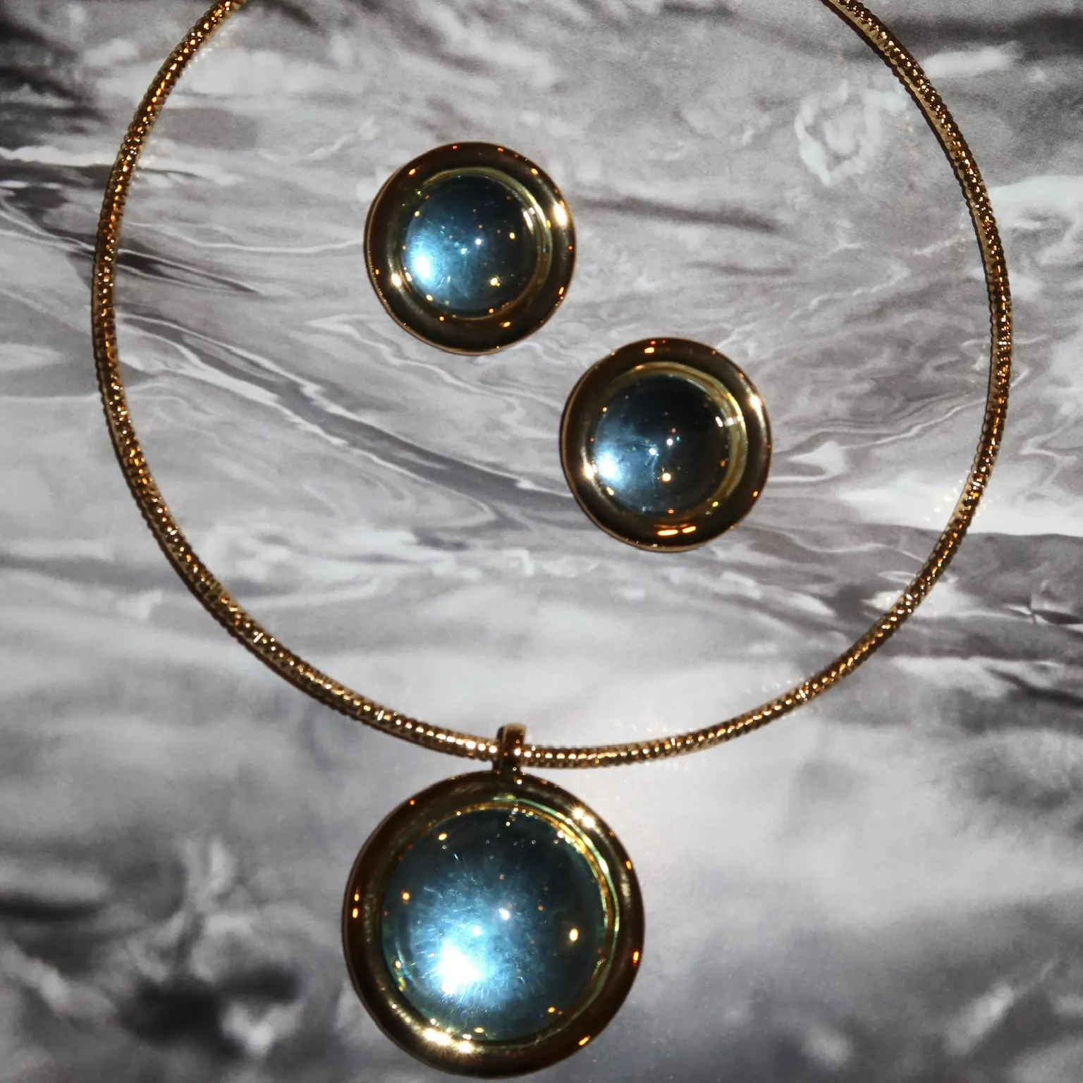 Maldives Necklace in Breeze