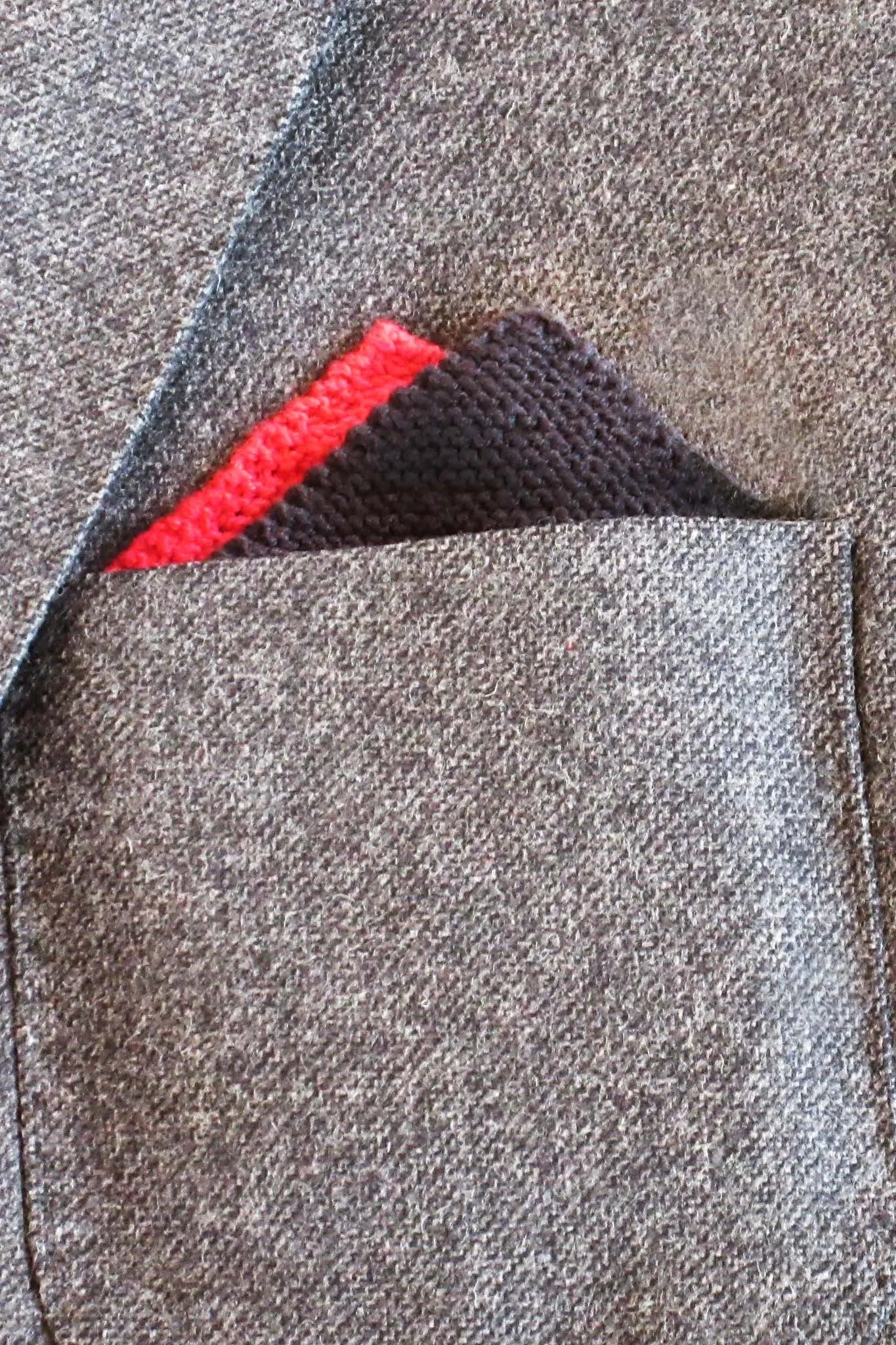 Max Color Point Tie & Pocket Square Designer Knitting Kit
