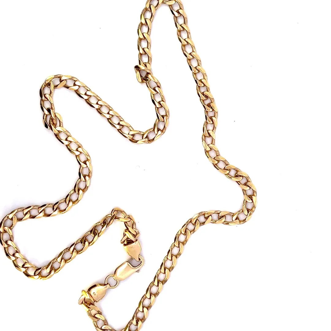 Showcasing a Masterpiece: The Yellow Gold Curb Link Chain!