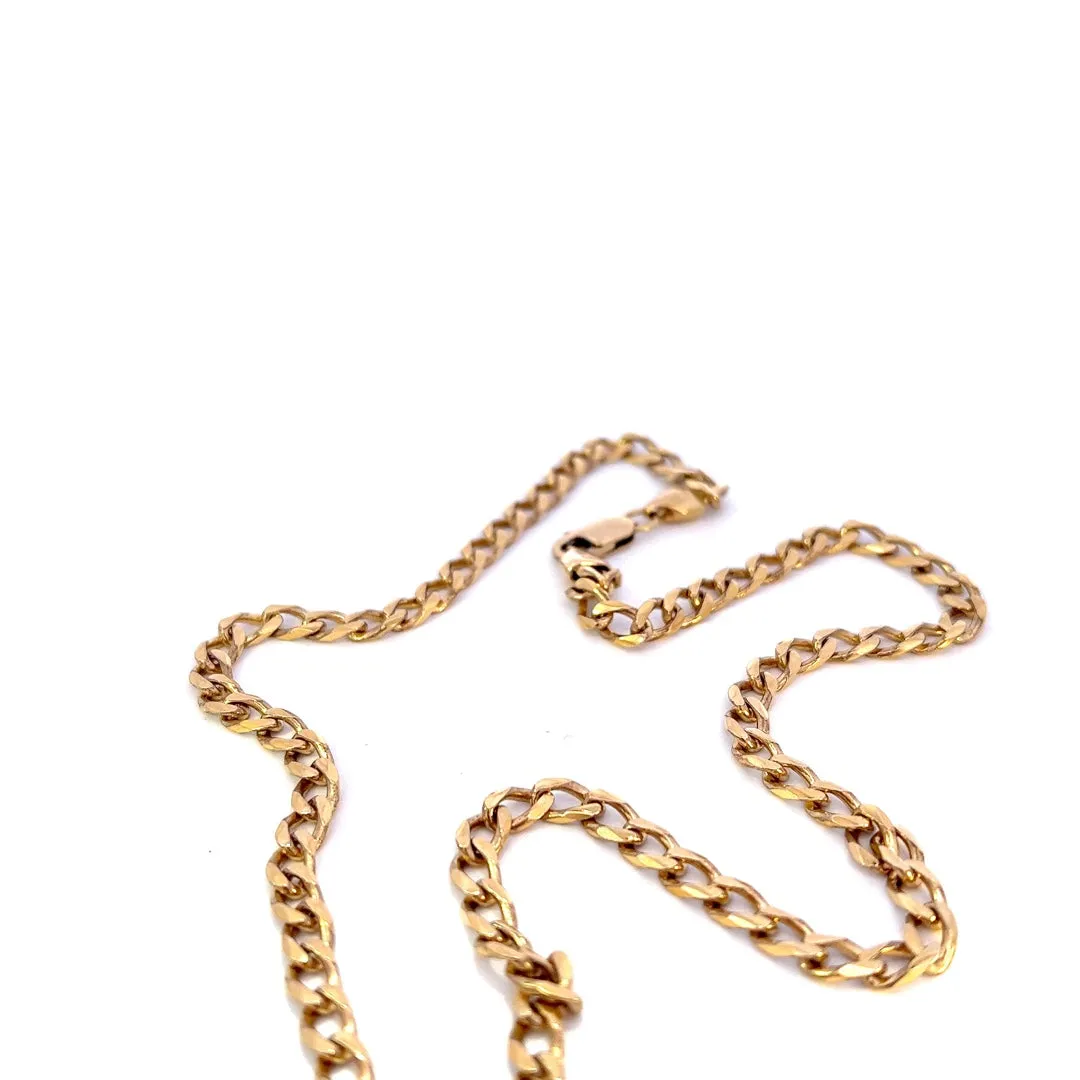 Showcasing a Masterpiece: The Yellow Gold Curb Link Chain!