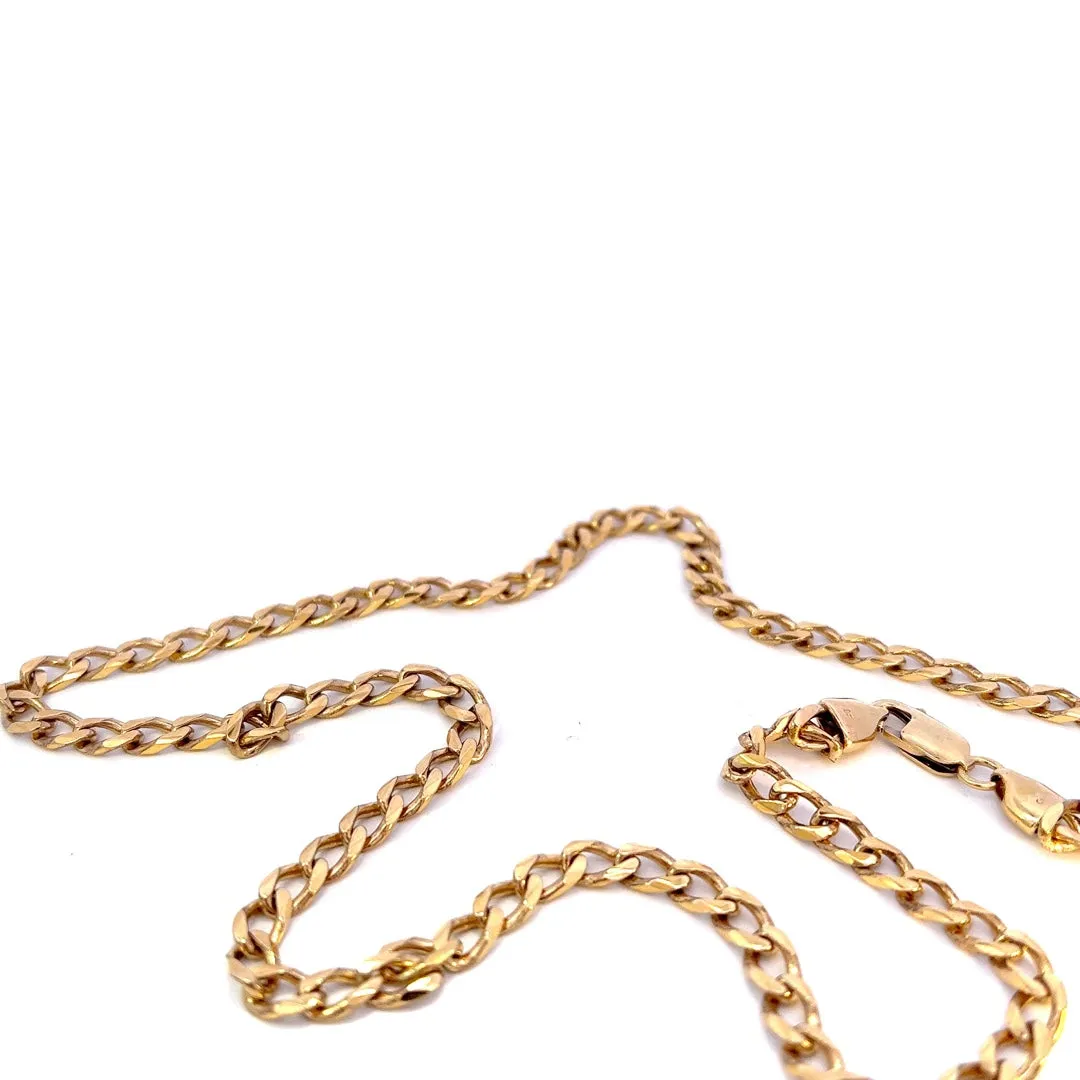 Showcasing a Masterpiece: The Yellow Gold Curb Link Chain!