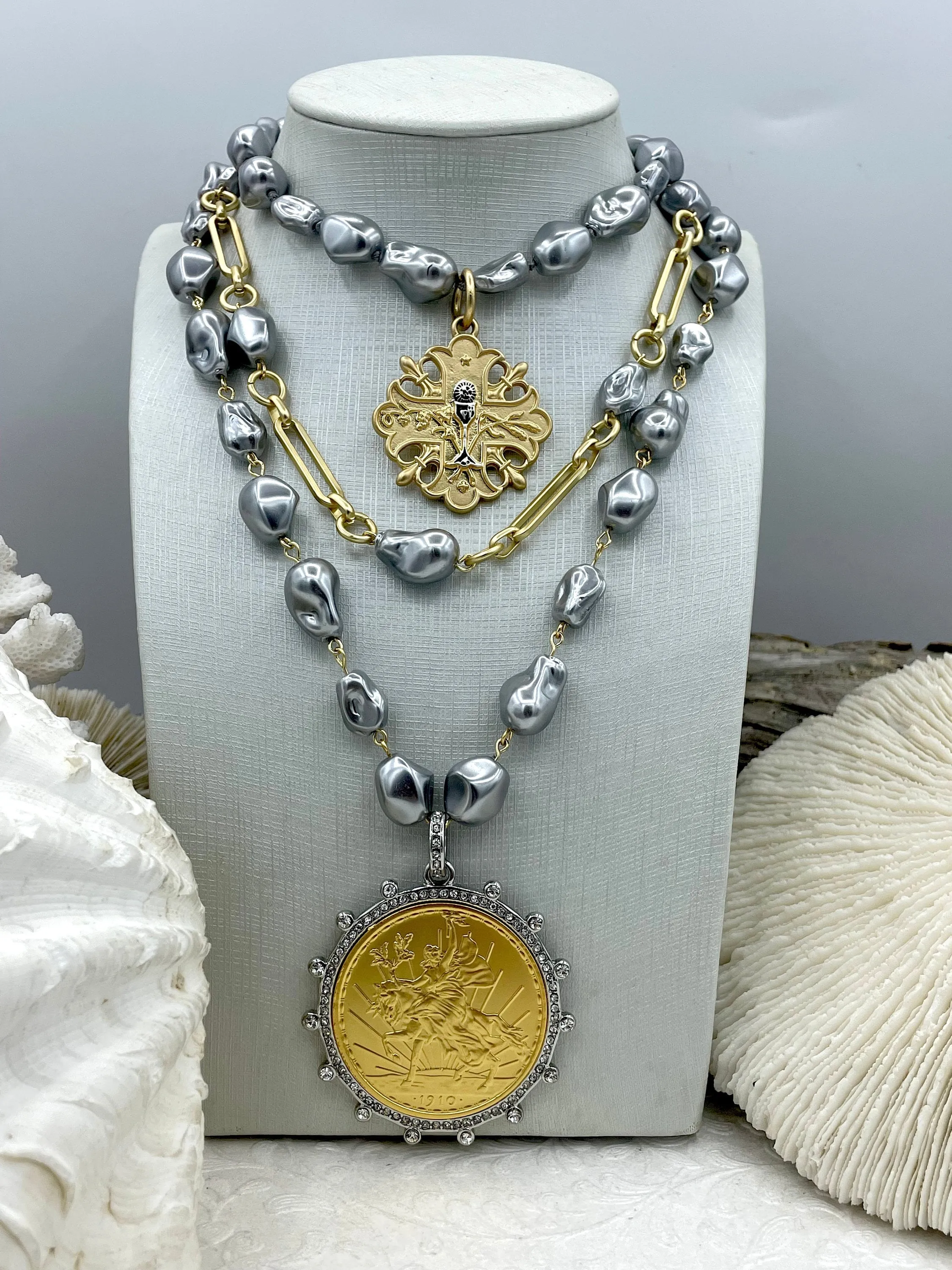 Vintage Porcelain Glass Pearl Replica Freshwater Baroque Pearl Shape Mixed Shape Beaded Chain, Rosary Chain, Grey Pearl by Foot Fast Ship